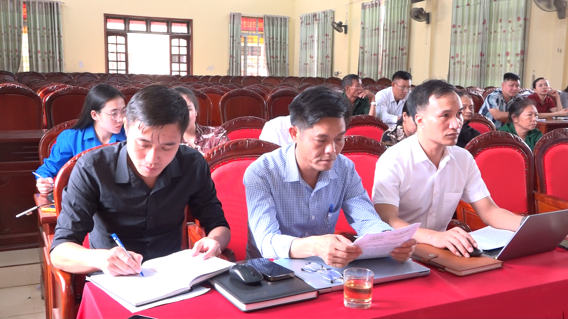 Ảnh chụp m&agrave;n h&igrave;nh 2026-04-24 214748.png