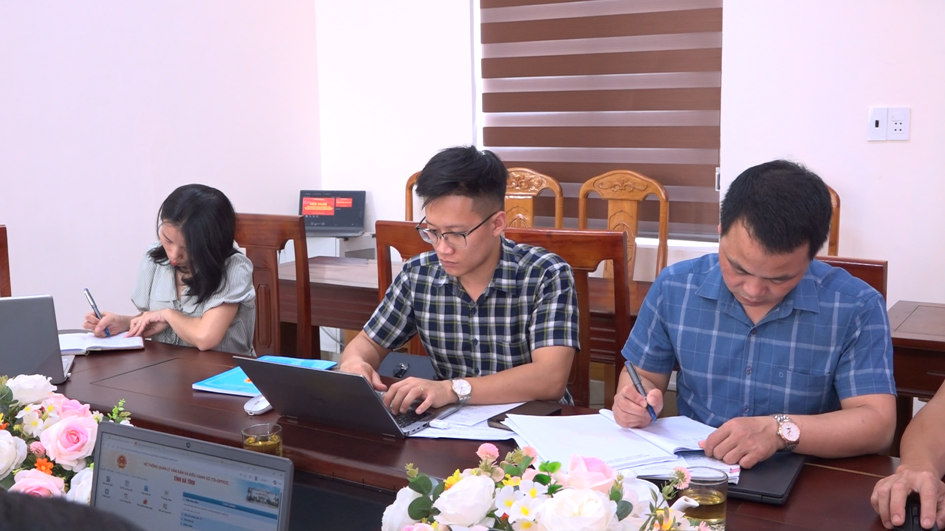 Ảnh chụp m&agrave;n h&igrave;nh 2026-04-16 162948.png