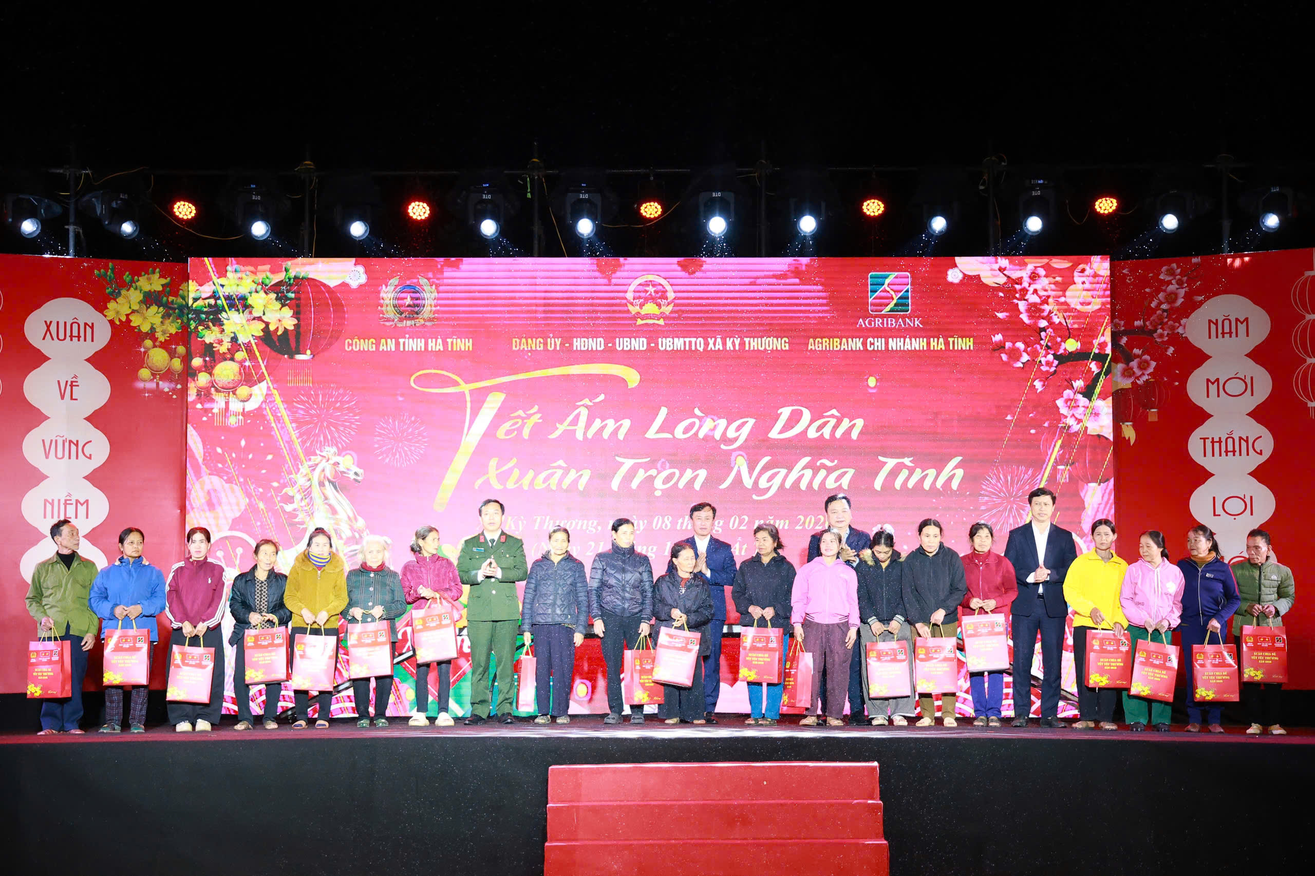 Xã Kỳ Thượng tổ chức chương trình “Tết ấm lòng dân - Xuân trọn nghĩa tình” năm 2026