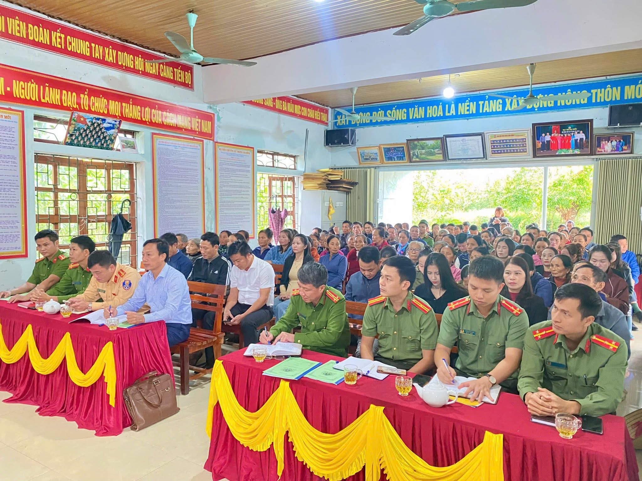CÔNG AN XÃ KỲ THƯỢNG TỔ CHỨC HỘI NGHỊ “CÔNG AN LẮNG NGHE Ý KIẾN NHÂN DÂN”