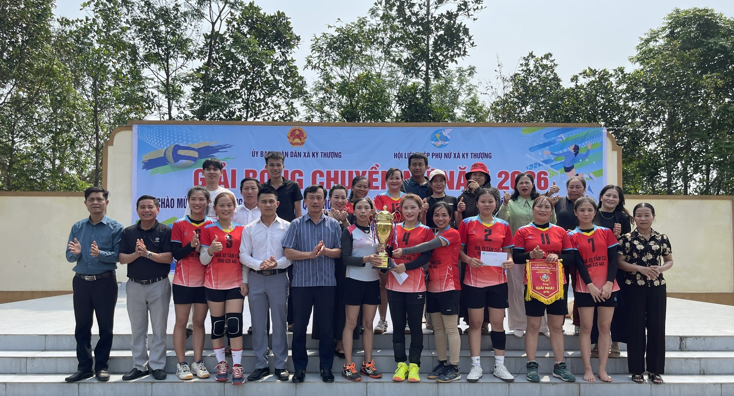 Xã Kỳ Thượng Bế mạc và trao giải bóng chuyền Nữ năm 2026