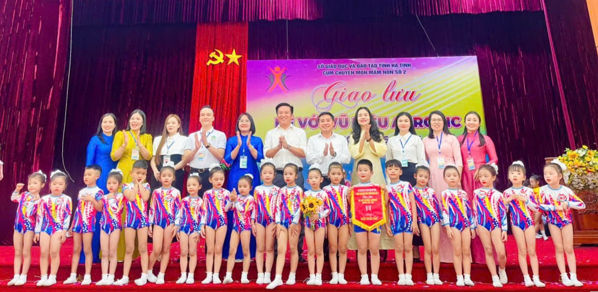 Giáo dục Mầm non xã Kỳ Thượng đạt giải Xuất sắc tại chương trình giao lưu “Bé với Vũ điệu Aerobic” Cụm chuyên môn Mầm non số 02