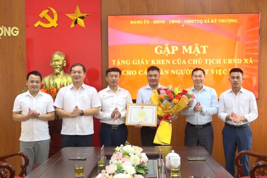 Tin truyền hình: Khen thưởng cho cá nhân có thành tích xuất sắc trong cứu người bị đuối nước