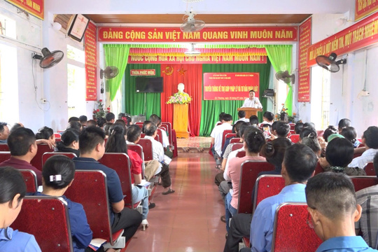 Xã Kỳ Thượng tổ chức Truyền thông về trợ giúp pháp lý và tư vấn pháp luật tại thôn Phúc Môn